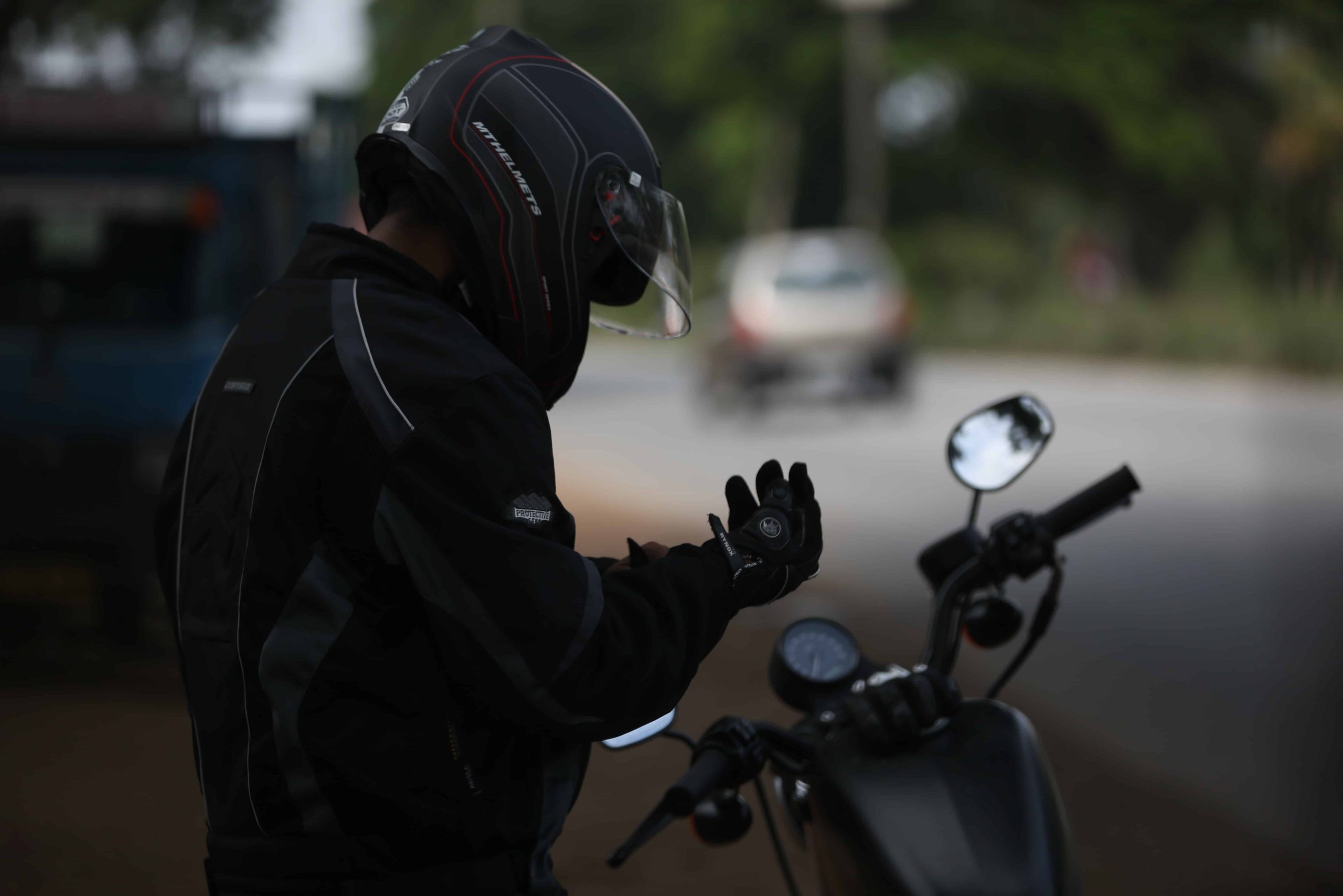 Nowy kask z technologią VR uratuje życie wielu motocyklistom