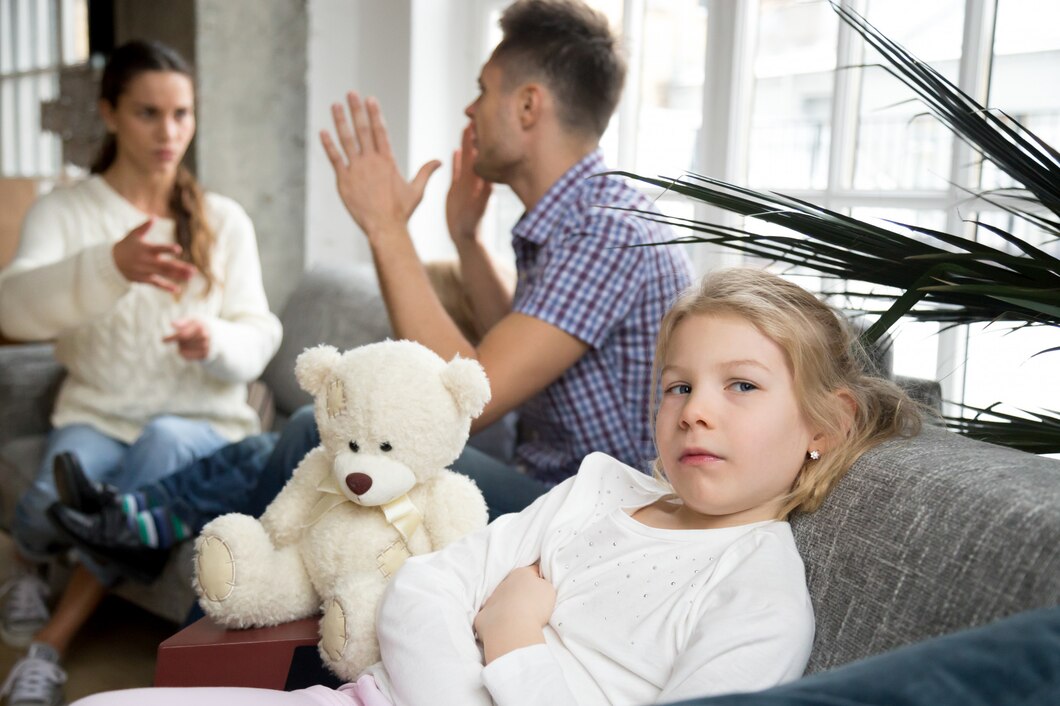 Jak minimalizować wpływ rozstania rodziców na emocjonalność dzieci?